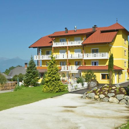 Hotel Berghof Millstatt Kültér fotó