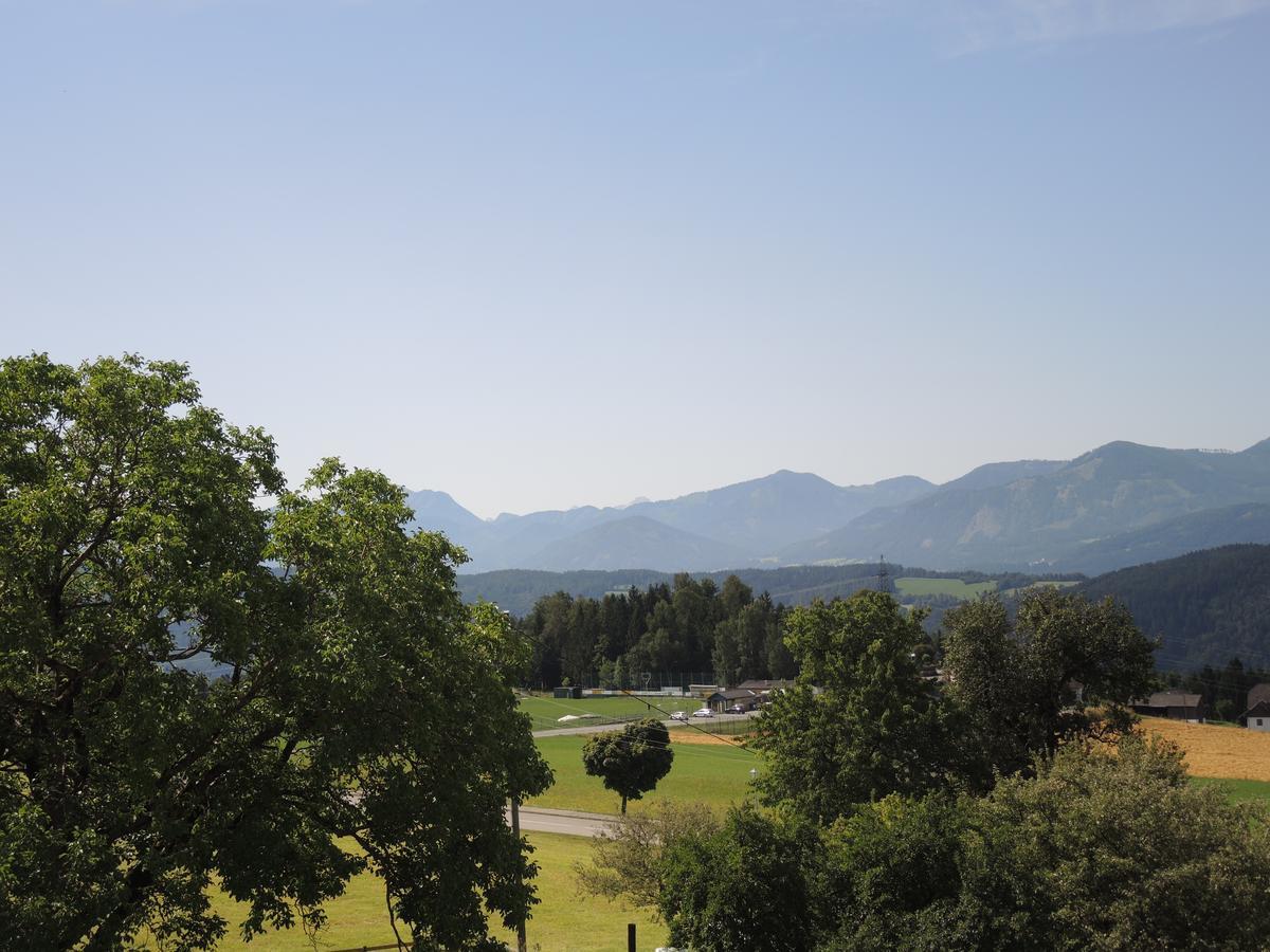 Hotel Berghof Millstatt Kültér fotó